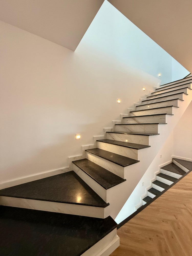Duplex type villa for sale 6 rooms Iancu Nicolae - Jolie Ville area, Bucharest