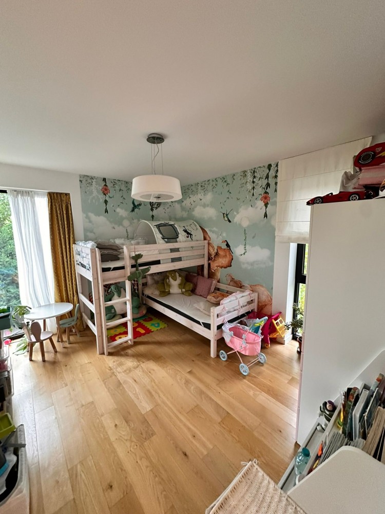 Semi-detached villa for sale fully furnished and equipped 4 rooms Corbeanca area, Ilfov county